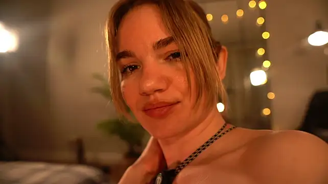 pantykrist stripchat live cam model