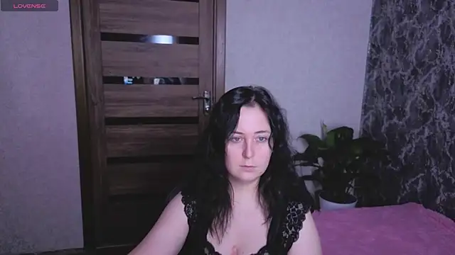 Kristy-Max stripchat live cam model