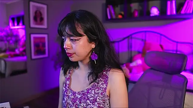Saphyralux stripchat live cam model