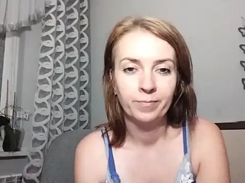 JenniferAlone stripchat live cam model