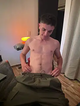 Kaiservip777 stripchat live cam model