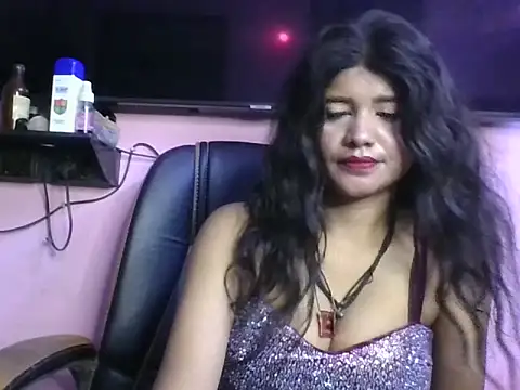 sexy_vaniy stripchat live cam model