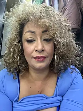 Katti_Barrera stripchat live cam model