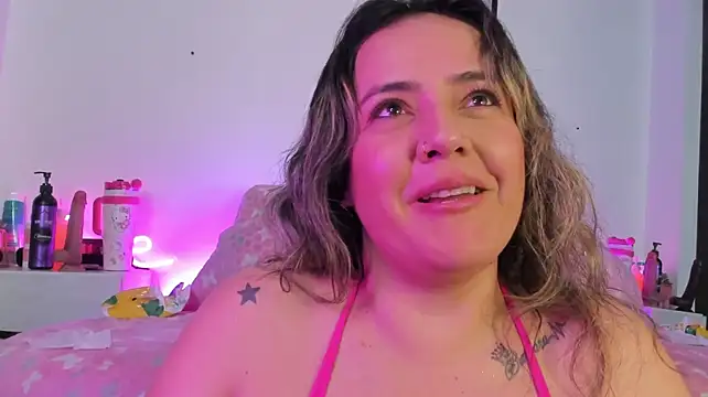miaapril stripchat live cam model
