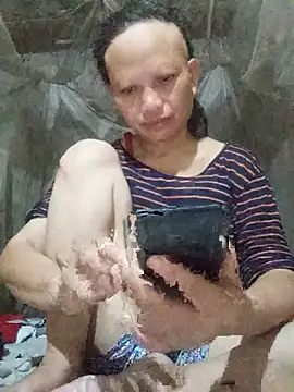 Ila-min stripchat live cam model
