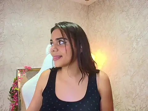 TalianaMoon stripchat live cam model