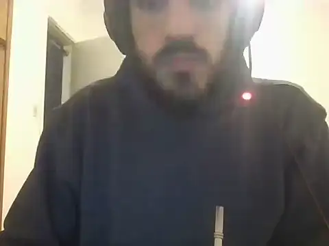 Dogo-90 stripchat live cam model