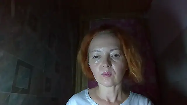 Millamiss stripchat live cam model
