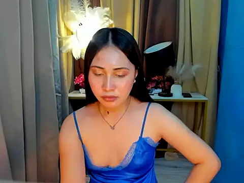 aliah_finly stripchat live cam model