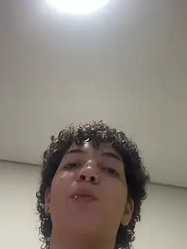 CamillyBlum stripchat live cam model