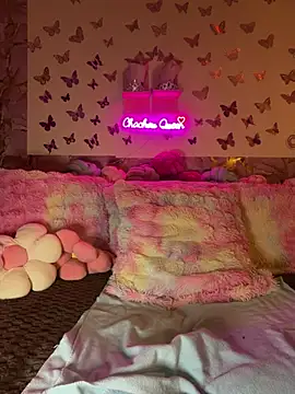CHACHOULAND stripchat live cam model