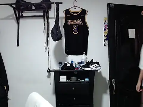 Zac_Efront stripchat live cam model