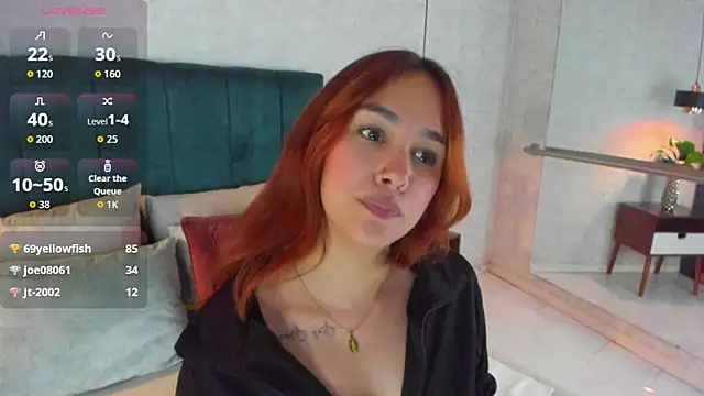 AdeleAndersonn stripchat live cam model