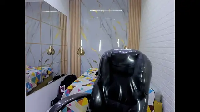 vanessa_f stripchat live cam model