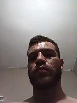 sexoyuo stripchat live cam model