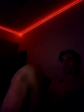 Kinkypuff stripchat live cam model