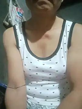 lina2006 stripchat live cam model