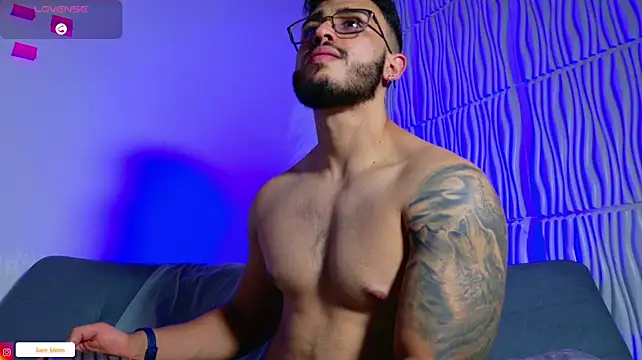 Liam_Kleiin stripchat live cam model