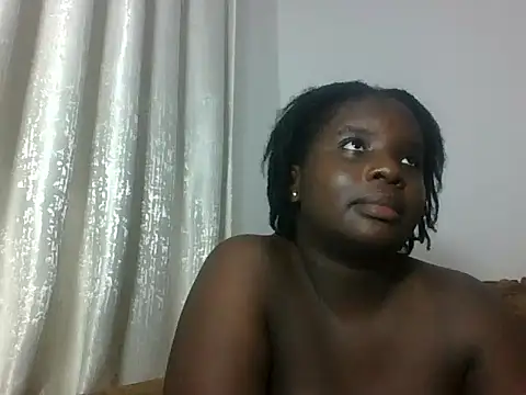 hotebbbyy stripchat live cam model