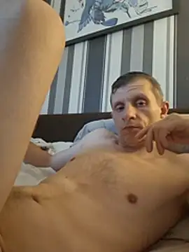 BigDmasked stripchat live cam model