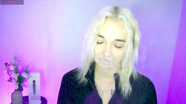 Ashley_S stripchat live cam model