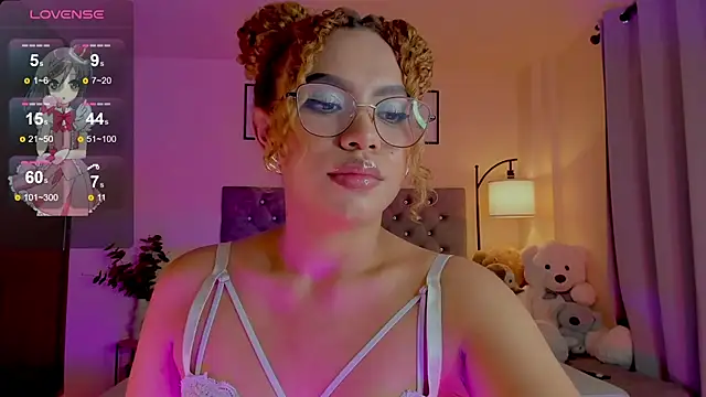 OxanaFedorova1- stripchat live cam model