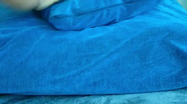 Huge_Titties_ stripchat live cam model