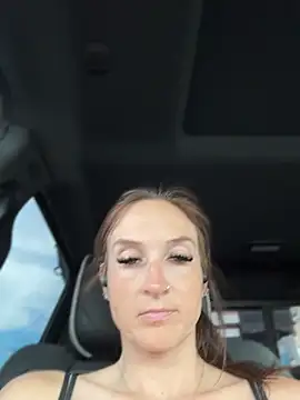 Kate-Paul stripchat live cam model