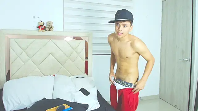 sam_tnt9 stripchat live cam model
