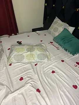 hornygloria9 stripchat live cam model