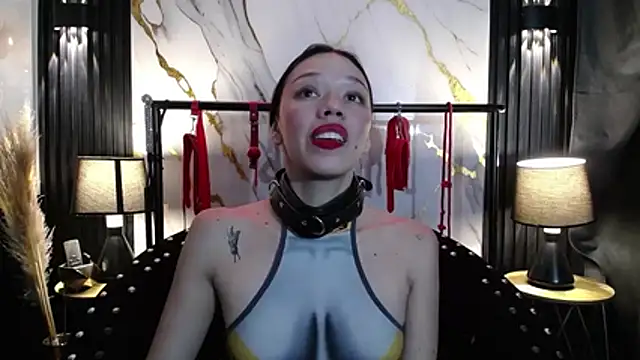 Doll4anall stripchat live cam model