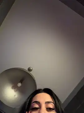 Andrestarr stripchat live cam model