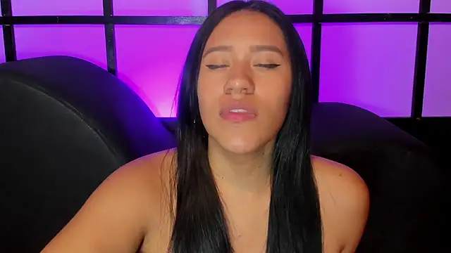 megan__luxe stripchat live cam model