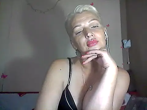 MaryJane441 stripchat live cam model