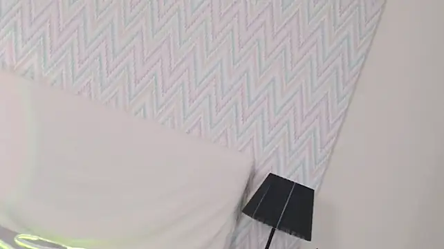 lost_wanderers stripchat live cam model