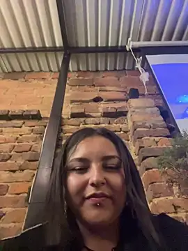 Aly_96 stripchat live cam model