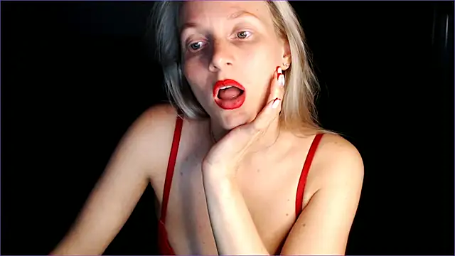 Shantidol stripchat live cam model