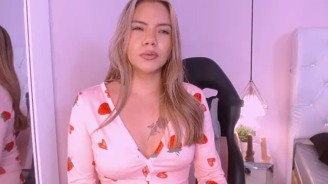 Aleja_gh1 stripchat live cam model