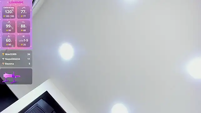 Zoe_Evaanss_ stripchat live cam model