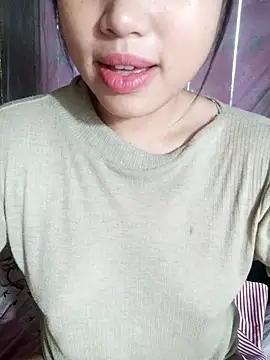 _YouAreMySunShine_ stripchat live cam model