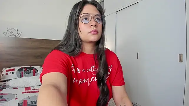 taylorlivee stripchat live cam model