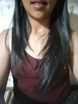 Helen-nn stripchat live cam model