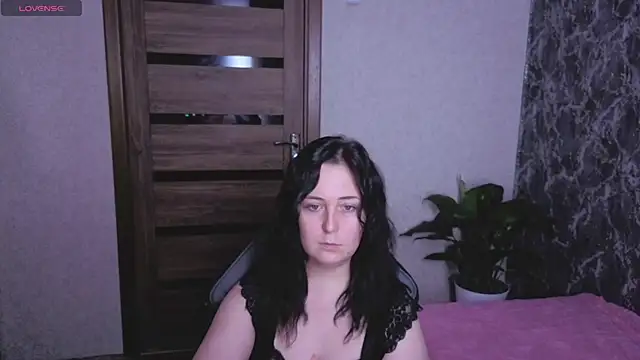 Kristy-Max stripchat live cam model