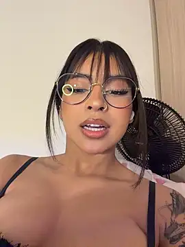 Chel__ stripchat live cam model
