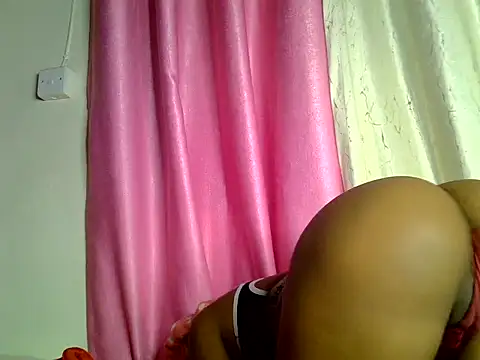 Sexy_bella6 stripchat live cam model