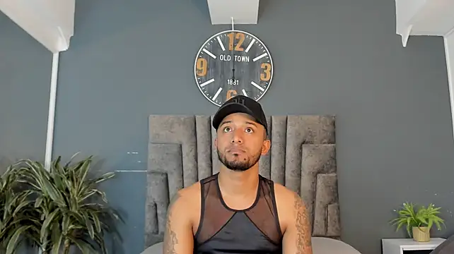 Robin_Rief stripchat live cam model