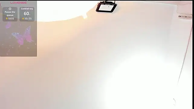 Abby-campbel stripchat live cam model
