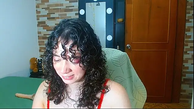 sajecrismaa stripchat live cam model