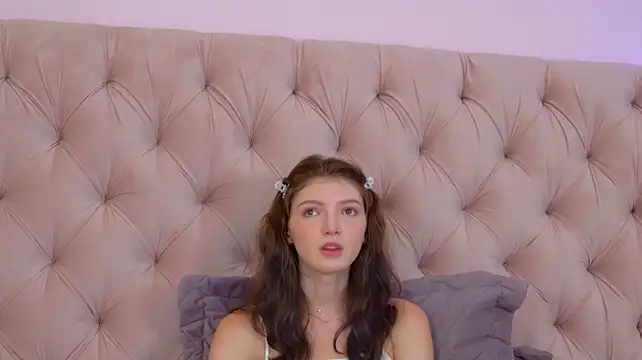 SophiaProve stripchat live cam model