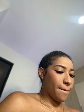 Abbiejordann stripchat live cam model